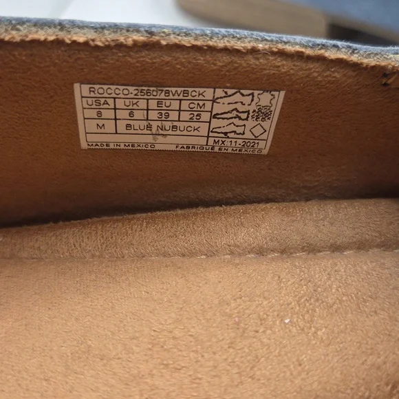 Women Earth Origins Blue Nubuck Perforated Slip-On Loafers. SizeM - Picture 6 of 6